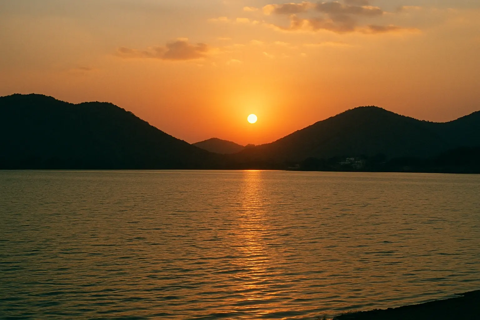 10. Foy Sagar Lake - YahTrip Travel Guide